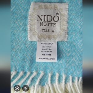 Nido Notte Blue and White Chevron Blanket